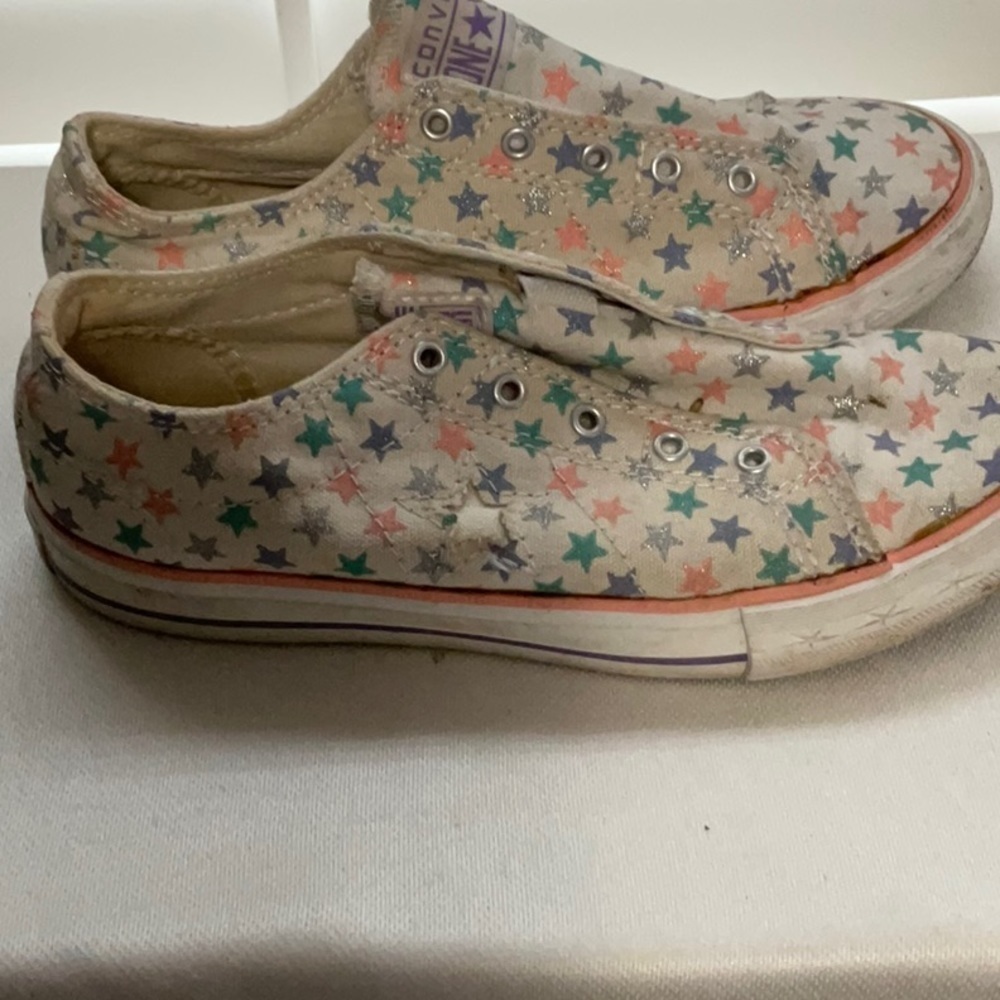 Converse - Picture 3 of 7